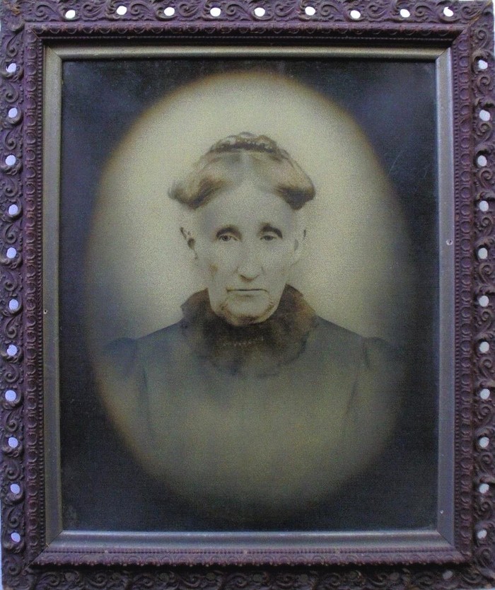 Montgomery Hurst, Elizabeth Hawthorne (1795-1889)